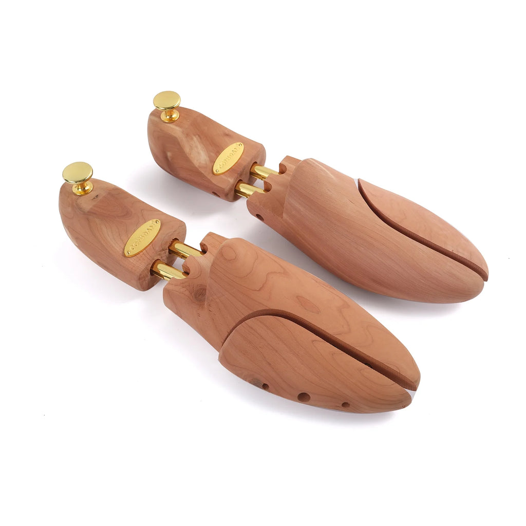 CONSDAN Cedar Shoe Trees for Men Women, Adjustable, Medium, 2 Pairs I279099