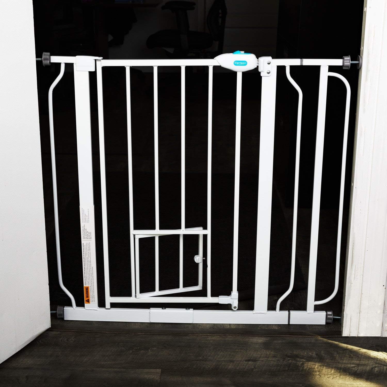 Carlson Pet Products Extra Wide Walk-Through Gate with Door J79902