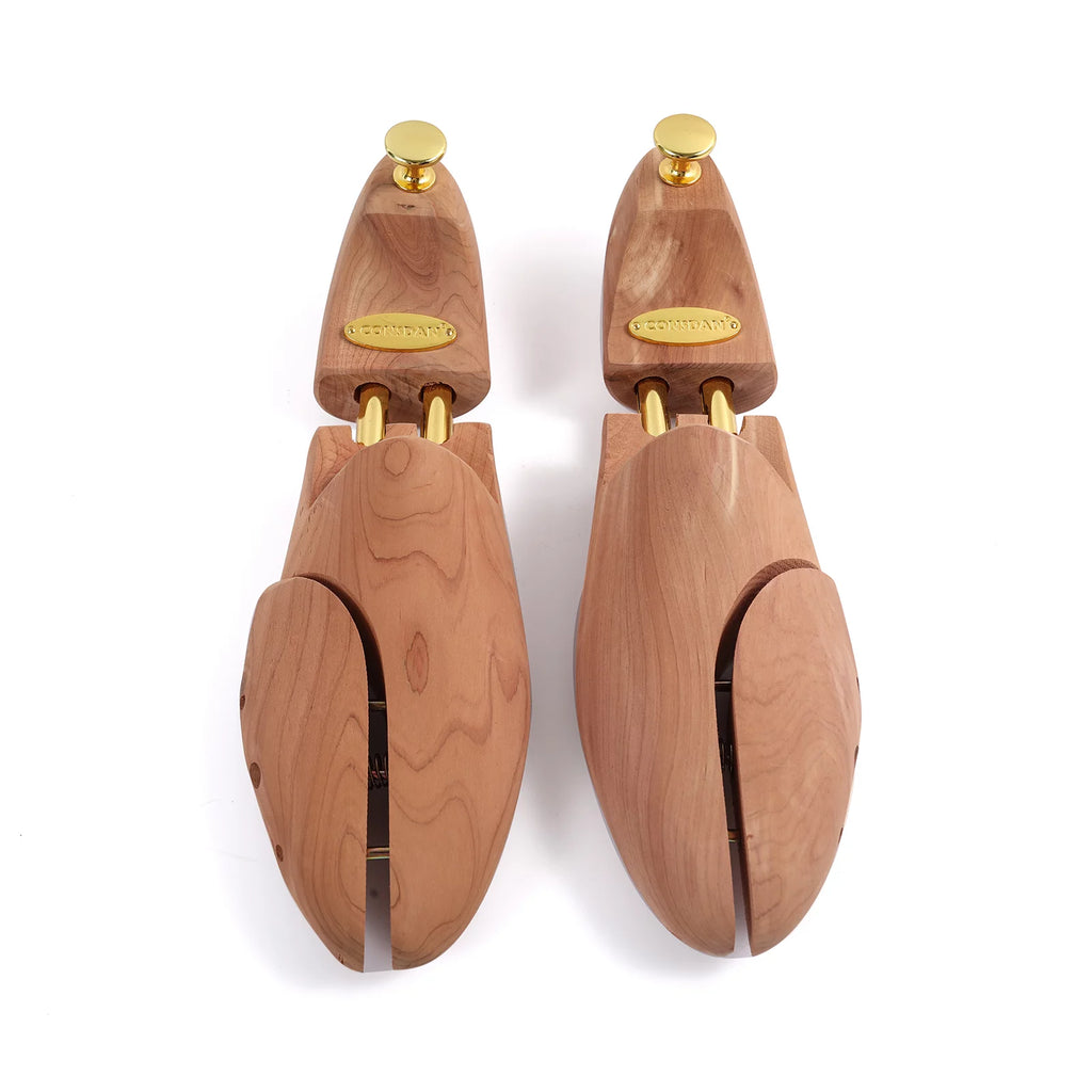 CONSDAN Cedar Shoe Trees for Men Women, Adjustable, Medium, 2 Pairs I279099
