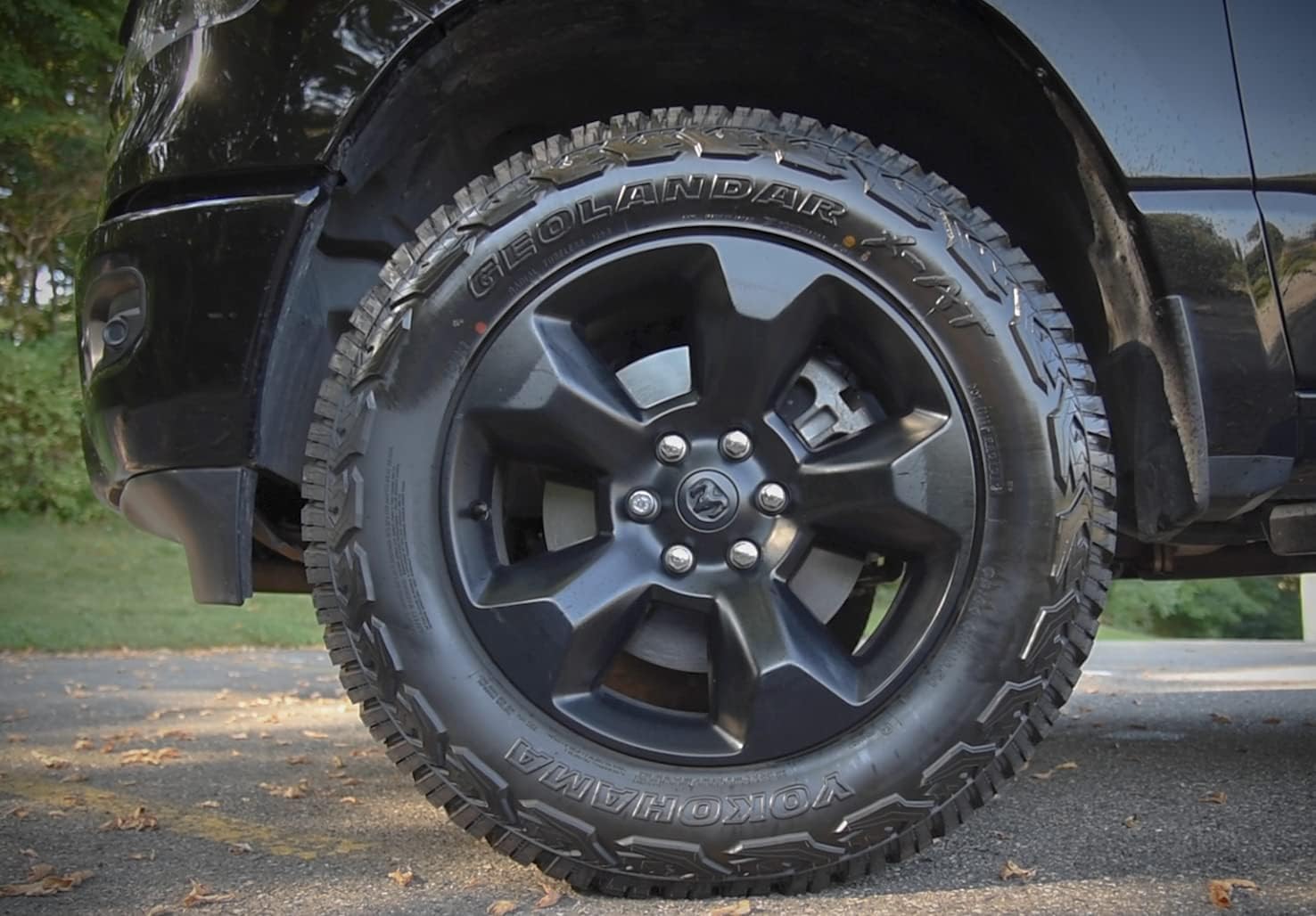 Yokohama Geolandar X-AT All Terrain 265/70R16 116T XL Light Truck Tire G725522