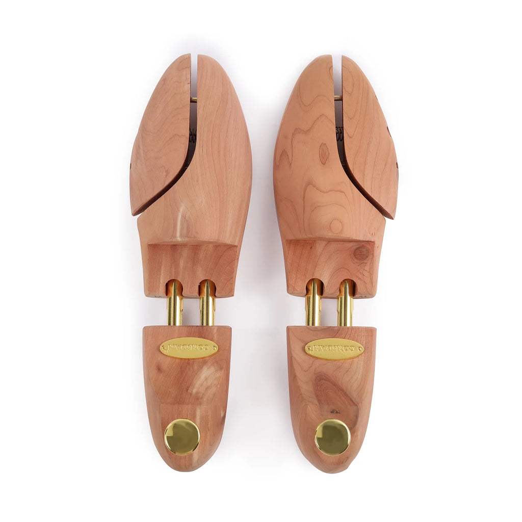 CONSDAN Cedar Shoe Trees for Men Women, Adjustable, Medium, 2 Pairs I279099