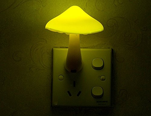 AUSAYE 5Pack Sensor LED Night Light Plug in Mushroom Lamp for Bedroom G797882