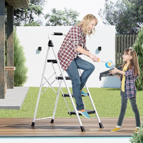 KINGRACK 3 Step Folding Ladder, 800lbs Capacity, Non-Skid Wide Pedals, White W71585