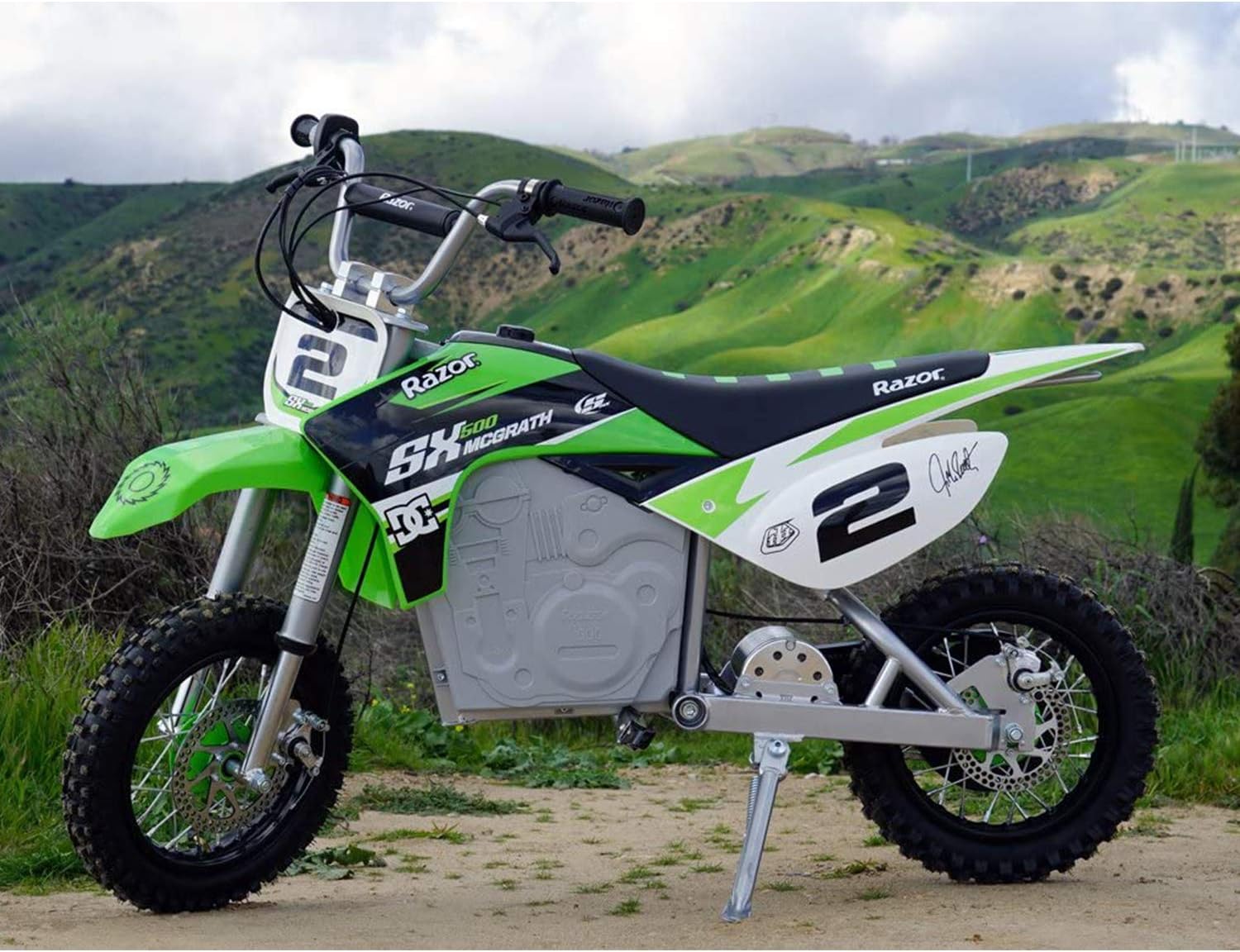 Razor Dirt Rocket SX500 McGrath Electric Motocross Bike for Kids Ages 14+ Z390768