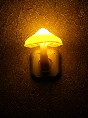 AUSAYE 5Pack Sensor LED Night Light Plug in Mushroom Lamp for Bedroom G797882